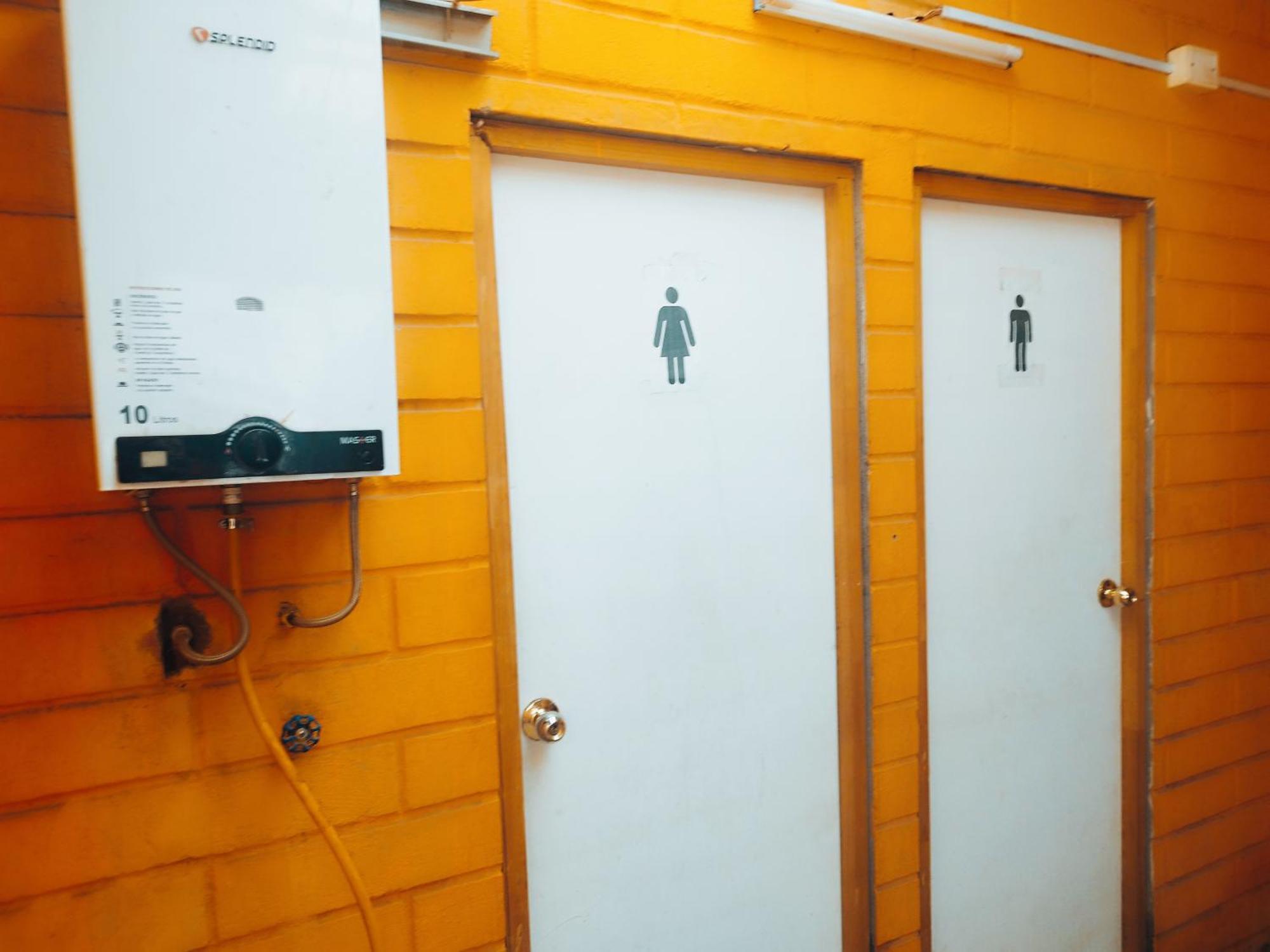 Suri Atacama - Eco H&T Guest House ซานเปโดร เด อาตากามา ภายนอก รูปภาพ